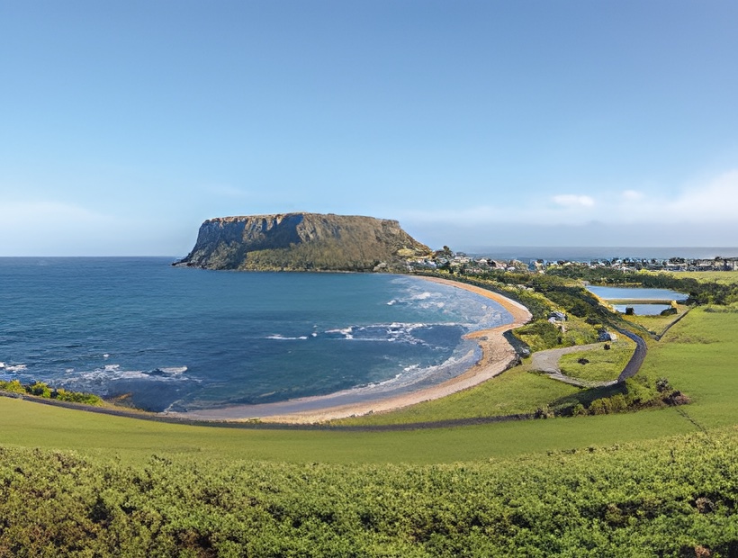 10 Days Tinsel in Tasmania & New Year Cheer